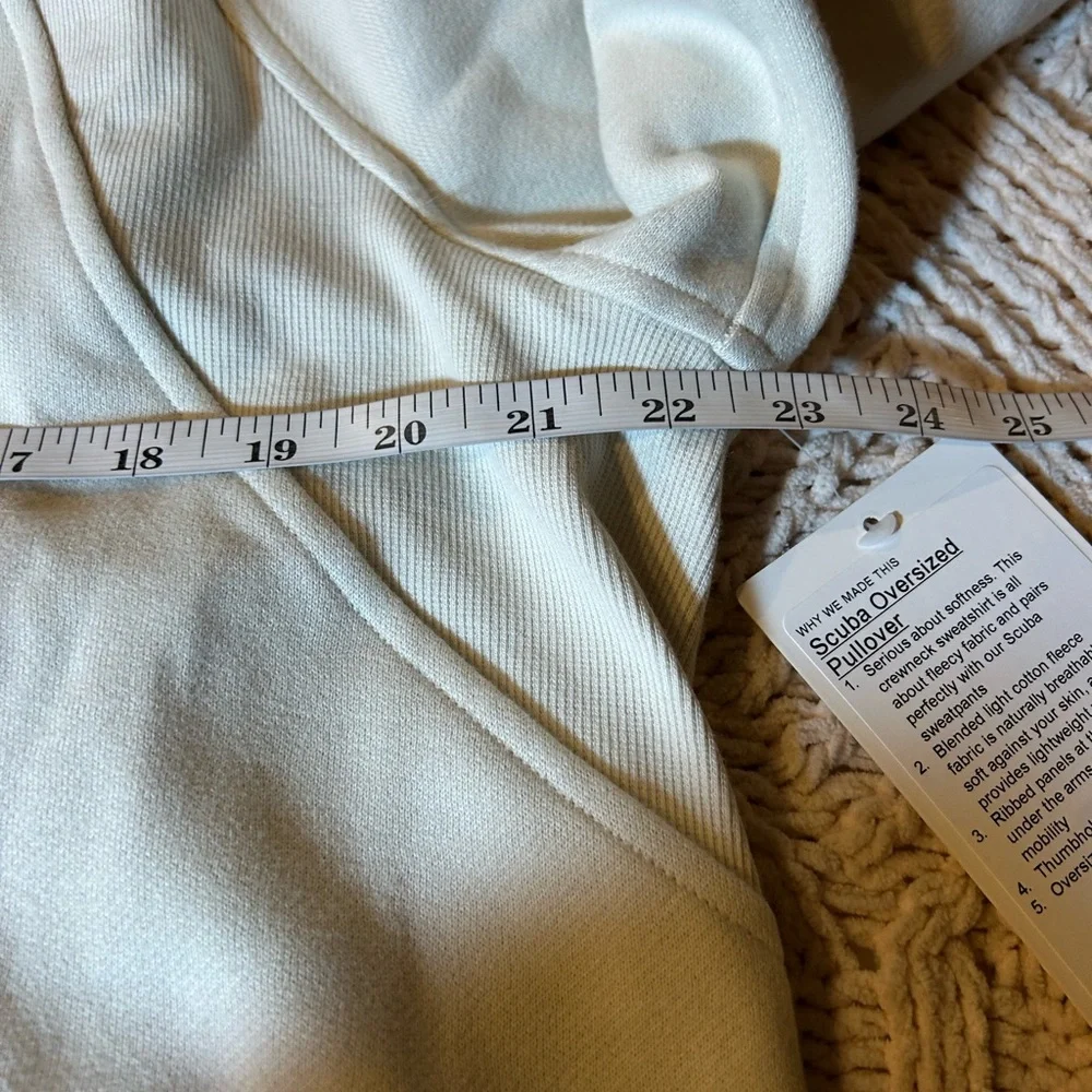 ❗️SOLD❗️Lululemon Scuba Oversized Pullover Wordmark in Bone 🆕 - Picture 7 of 9